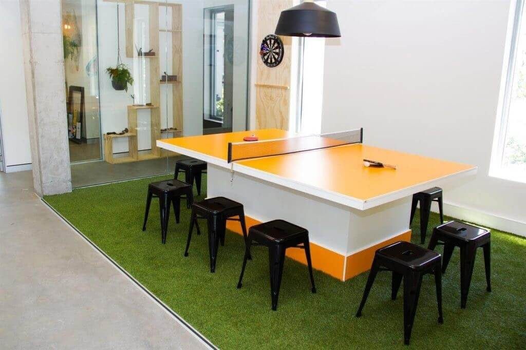 Total Fitouts office fit out. 5 Easy Ways to improve your workplace through décor